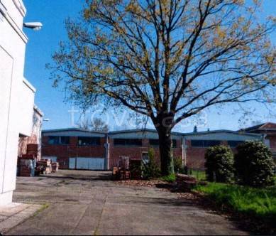 locale commerciale in vendita a Soliera