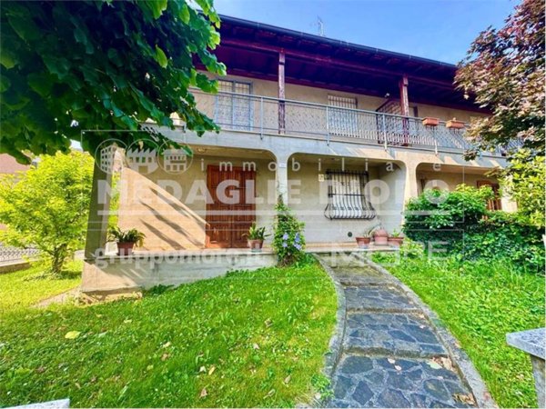 casa indipendente in vendita a Soliera