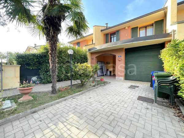 casa indipendente in vendita a Soliera in zona Limidi
