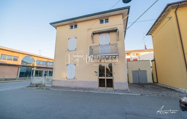 casa indipendente in vendita a Soliera in zona Sozzigalli