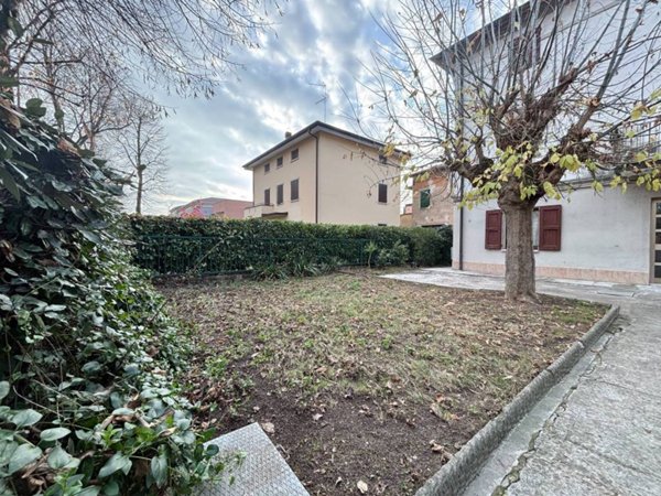 casa indipendente in vendita a Soliera in zona Limidi