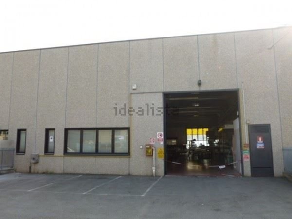 capannone in vendita a Soliera