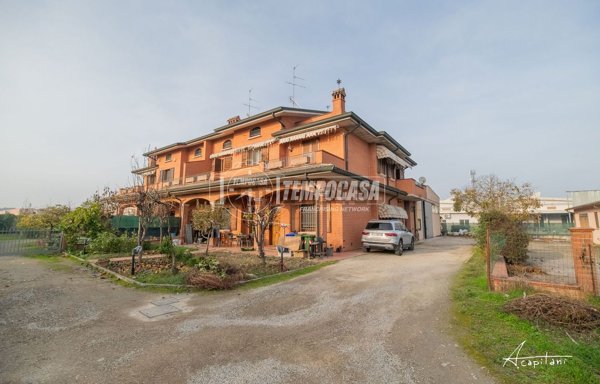 appartamento in vendita a Soliera in zona Limidi