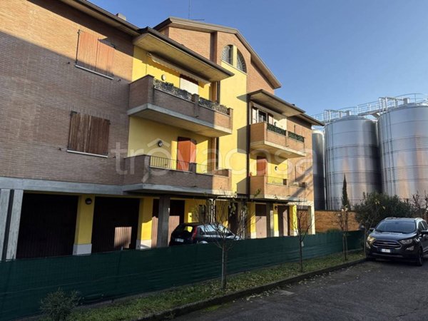 appartamento in vendita a Soliera in zona Limidi
