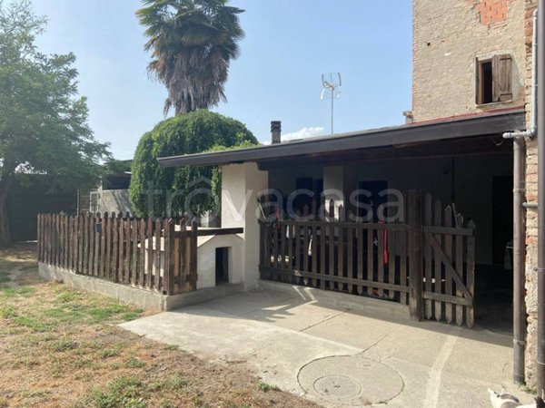 casa indipendente in vendita a Soliera in zona Limidi