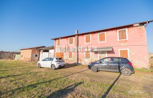 pentavano in vendita a Soliera in zona Sozzigalli