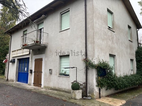 casa indipendente in vendita a Soliera