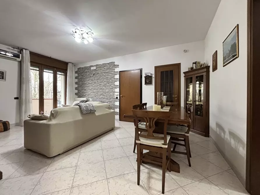 appartamento in vendita a Soliera in zona Limidi