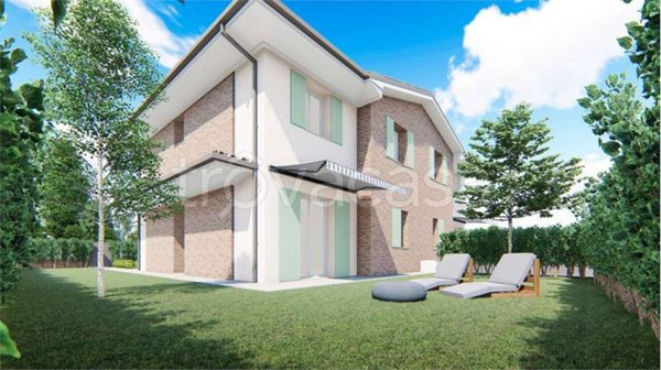 casa indipendente in vendita a Soliera