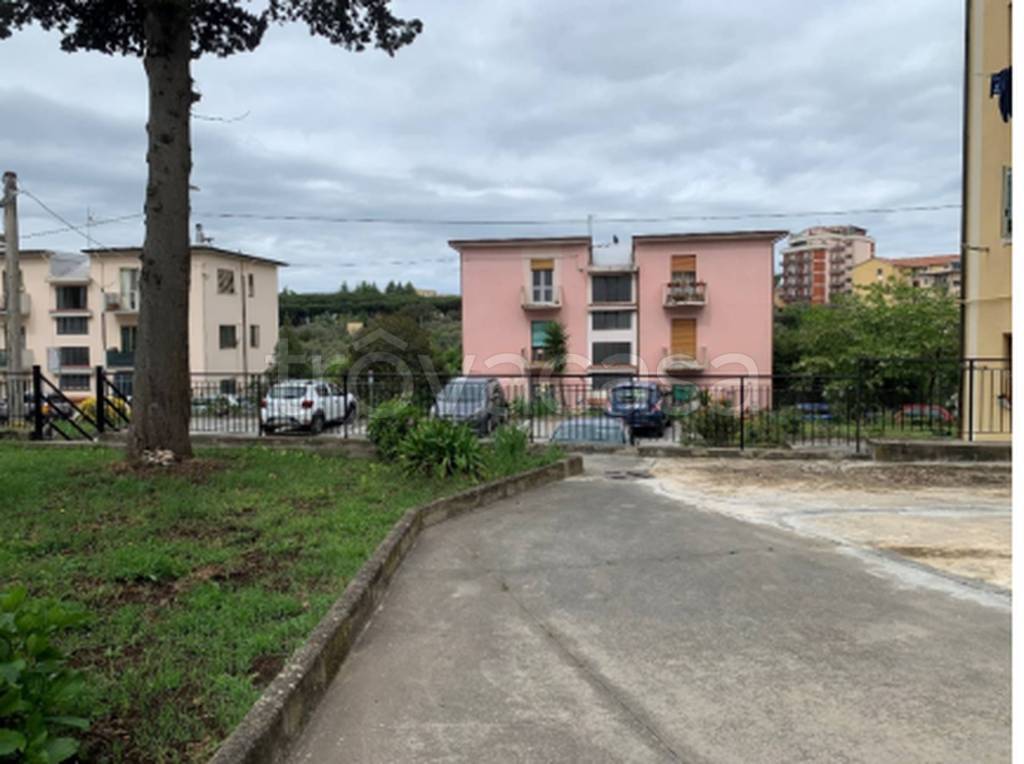 locale commerciale in vendita a Soliera