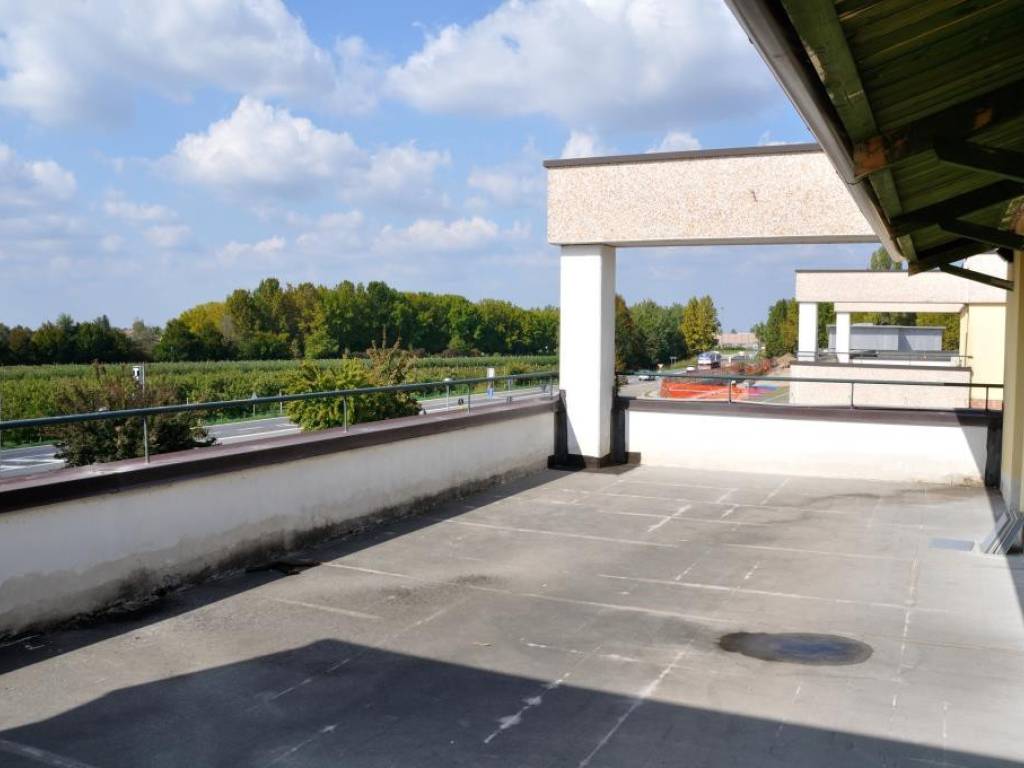 ufficio in vendita a Soliera in zona Appalto