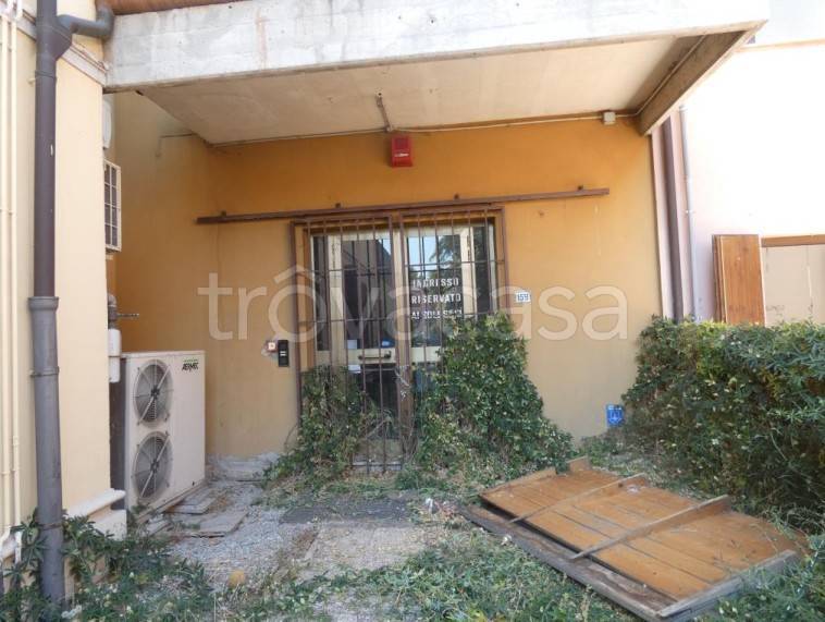 negozio in vendita a Soliera