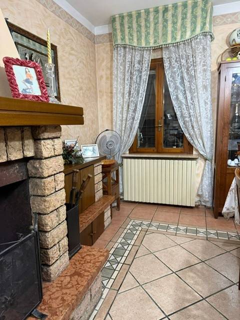 casa indipendente in vendita a Soliera