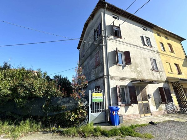 casa indipendente in vendita a Soliera in zona Sozzigalli