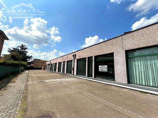 casa semindipendente in vendita a Soliera