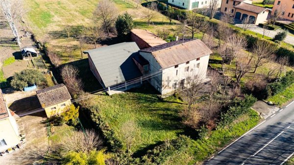 casa indipendente in vendita a Soliera in zona Limidi