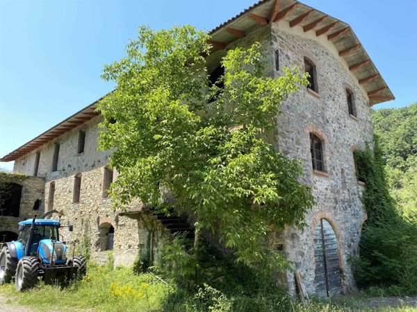 casa indipendente in vendita a Soliera
