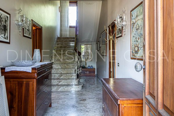 casa indipendente in vendita a Soliera