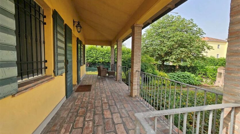 casa indipendente in vendita a Soliera