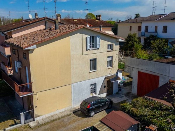 casa indipendente in vendita a Soliera in zona Limidi