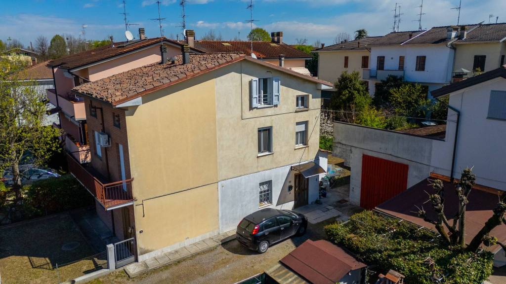 casa indipendente in vendita a Soliera in zona Limidi
