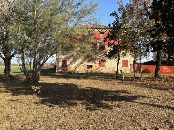 casale in vendita a Soliera in zona Limidi