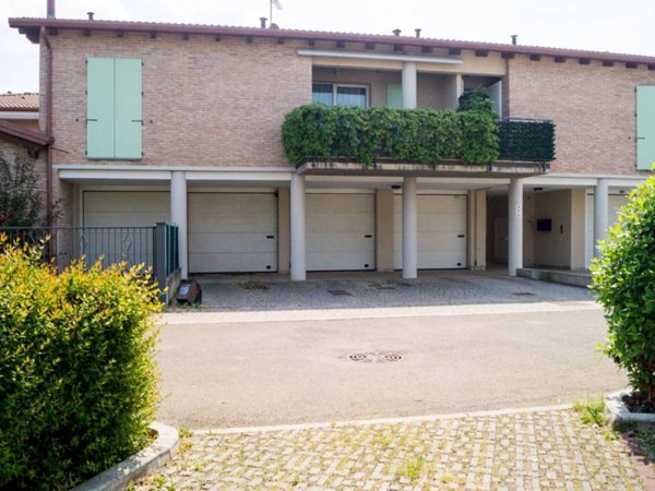 appartamento in vendita a Soliera in zona Limidi