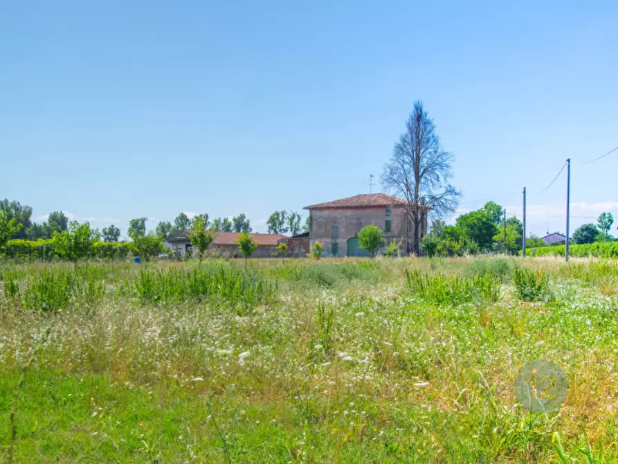 casa indipendente in vendita a Soliera