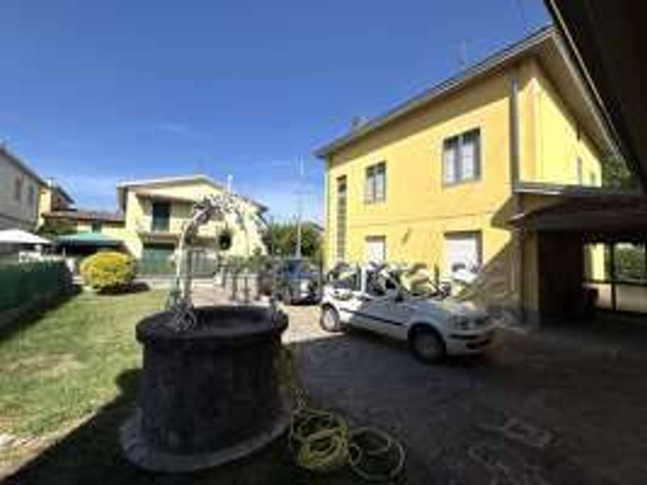 casa indipendente in vendita a Soliera