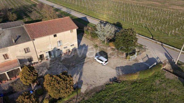 casa indipendente in vendita a Soliera in zona Limidi