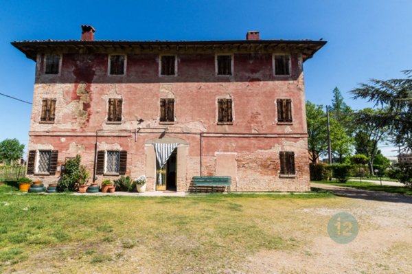 casa indipendente in vendita a Soliera
