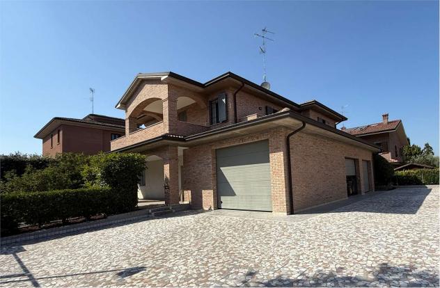 casa indipendente in vendita a Soliera in zona Limidi