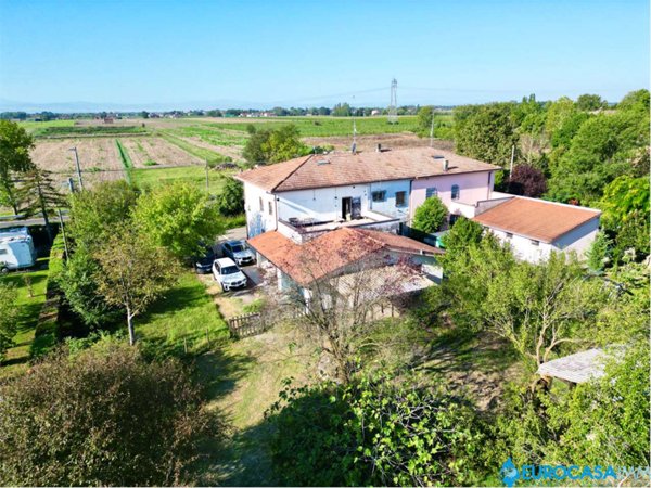 casa indipendente in vendita a Soliera in zona Limidi