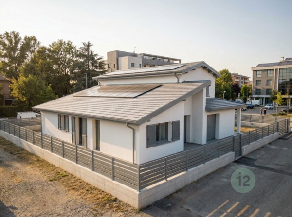casa indipendente in vendita a Soliera