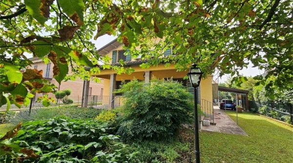 casa indipendente in vendita a Soliera