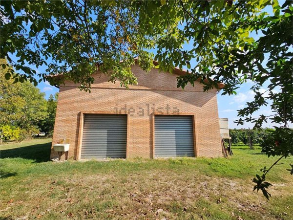 casa indipendente in vendita a Soliera