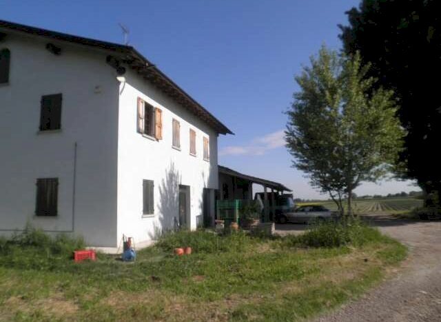 azienda agricola in vendita a Soliera