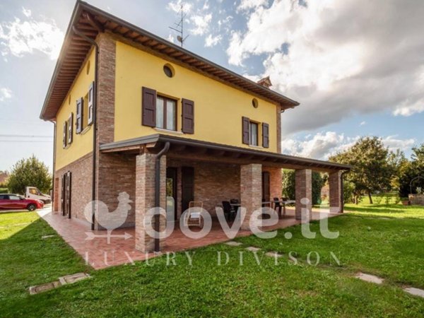 casa indipendente in vendita a Spilamberto in zona San Vito