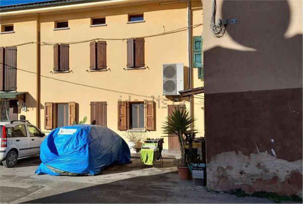 casa semindipendente in vendita a Spilamberto