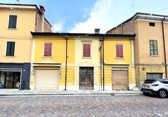 intera palazzina in vendita a Spilamberto