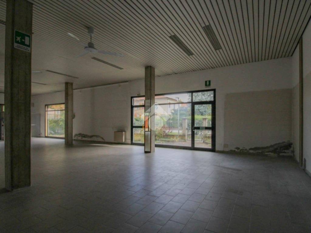 negozio in vendita a Spilamberto