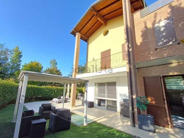 casa indipendente in vendita a Spilamberto