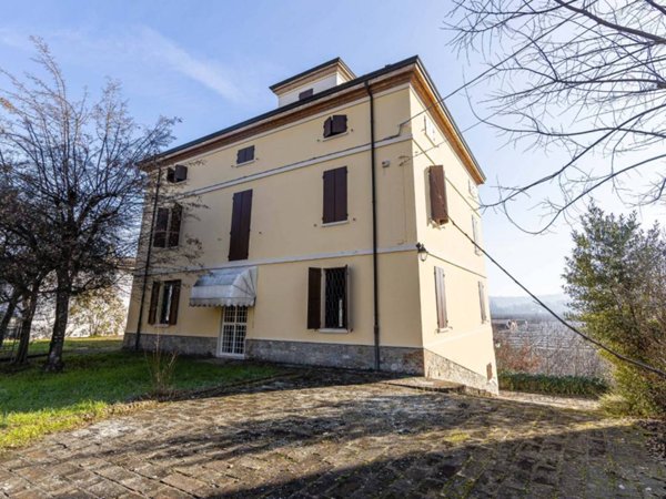 casa indipendente in vendita a Vignola