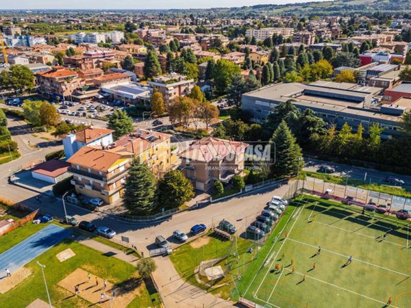 casa indipendente in vendita a Vignola