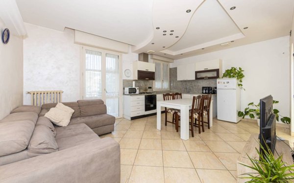 casa indipendente in vendita a Vignola