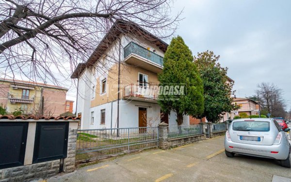 casa indipendente in vendita a Vignola