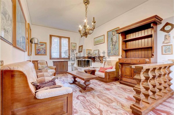 casa indipendente in vendita a Vignola
