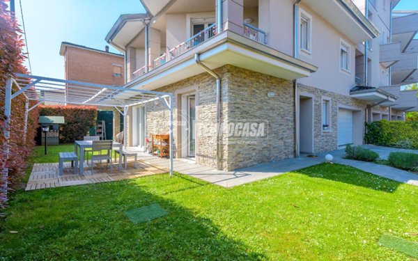 casa indipendente in vendita a Vignola