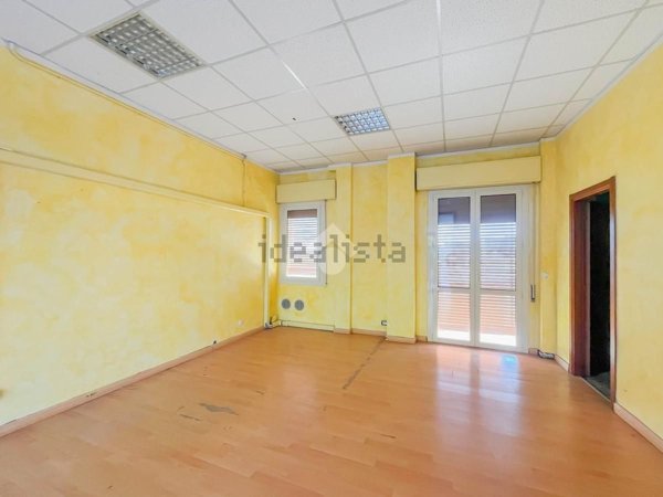 ufficio in vendita a Vignola