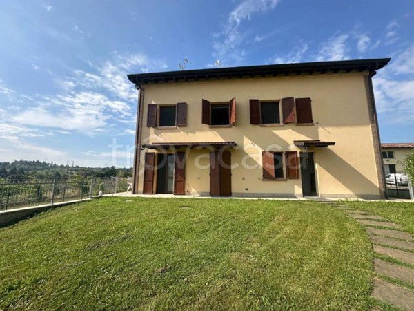 casa indipendente in vendita a Vignola